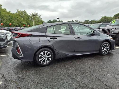 2022 Toyota Prius Prime XLE