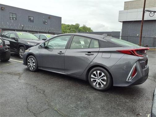 2022 Toyota Prius Prime XLE