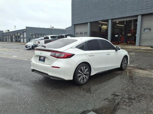 2024 Honda Civic EX-L