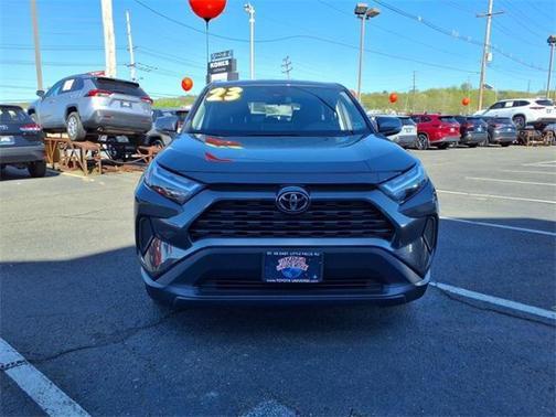 2023 Toyota RAV4 LE