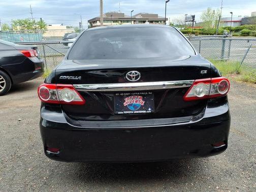 Black Sand Pearl 2011 Toyota Corolla LE