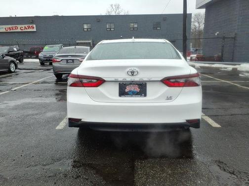 2024 Toyota Camry LE