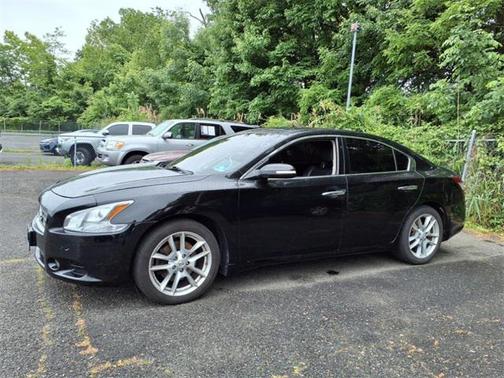 2010 Nissan Maxima SV