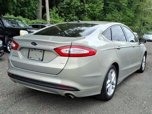 Tan 2015 Ford Fusion SE