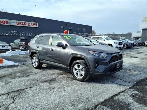 2021 Toyota RAV4 Hybrid XLE