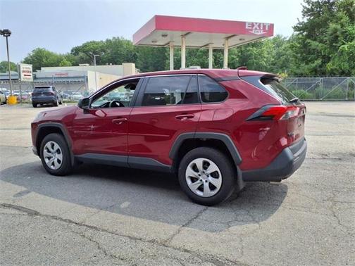 2022 Toyota RAV4 LE
