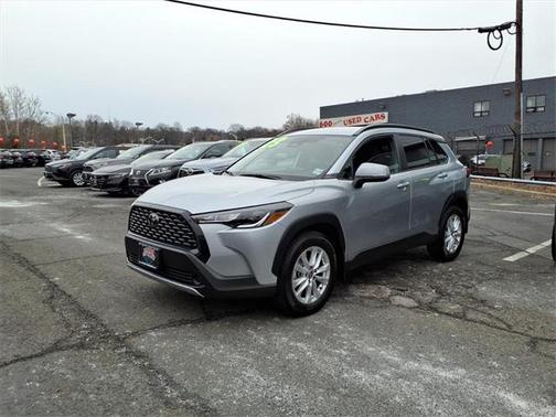 2023 Toyota Corolla Cross LE