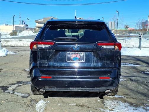 2022 Toyota RAV4 Prime SE