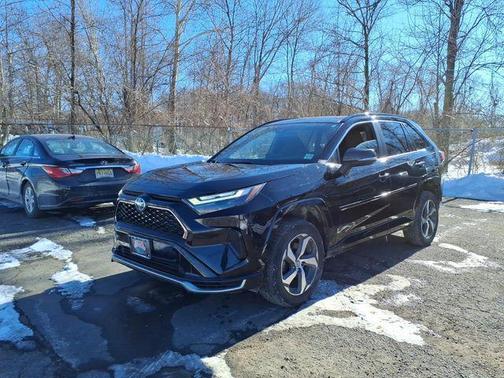 2022 Toyota RAV4 Prime SE