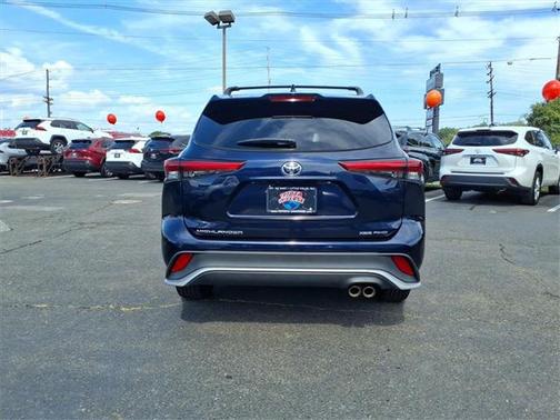 2021 Toyota Highlander XSE