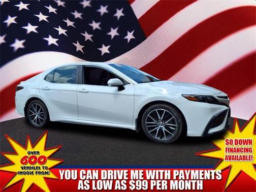 2022 Toyota Camry SE