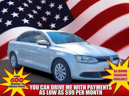 Platinum Gray Metallic 2013 Volkswagen Jetta Hybrid SE
