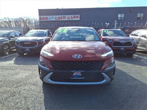 2022 Hyundai KONA SE