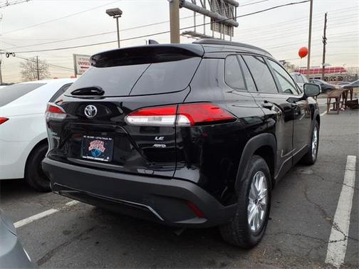 2023 Toyota Corolla Cross LE