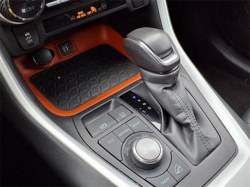 2023 Toyota RAV4 Adventure