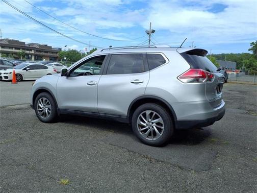 2015 Nissan Rogue SL
