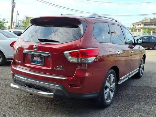 Cayenne Red Metallic 2016 Nissan Pathfinder Platinum