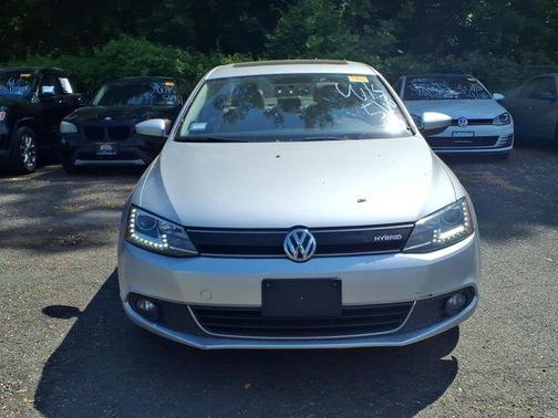 Reflex Silver Metallic 2014 Volkswagen Jetta Hybrid SEL Premium