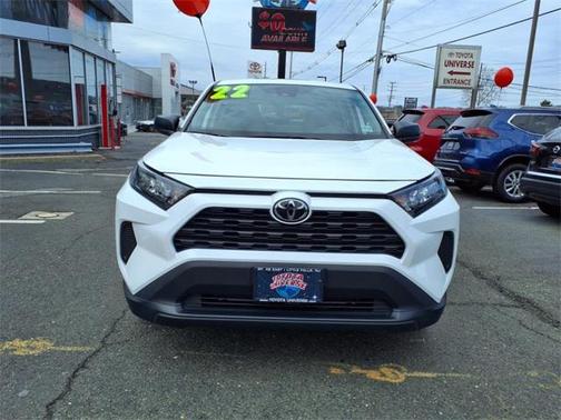 2022 Toyota RAV4 LE