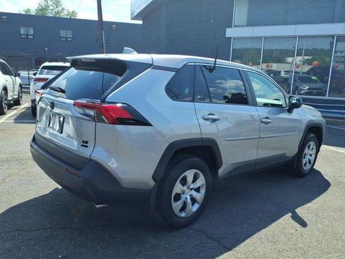 Silver Sky Metallic 2023 Toyota RAV4 LE