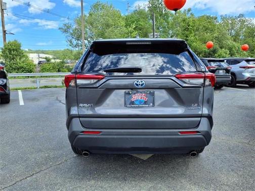 2022 Toyota RAV4 Hybrid LE