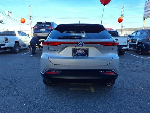 2023 Toyota Venza LE