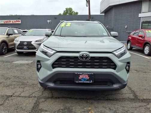 2022 Toyota RAV4 XLE Premium