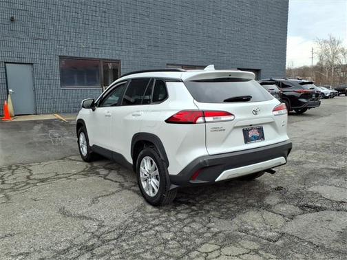 2022 Toyota Corolla Cross LE