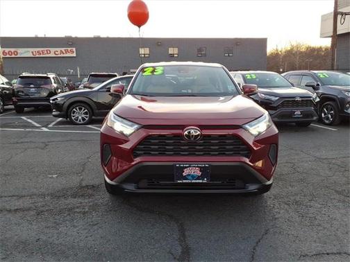 2023 Toyota RAV4 LE
