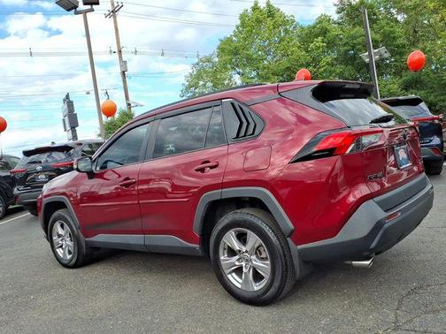 Ruby Flare Pearl 2022 Toyota RAV4 XLE