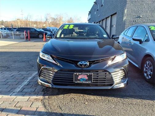 2023 Toyota Camry XLE