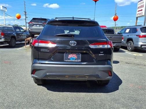 2022 Toyota Corolla Cross LE