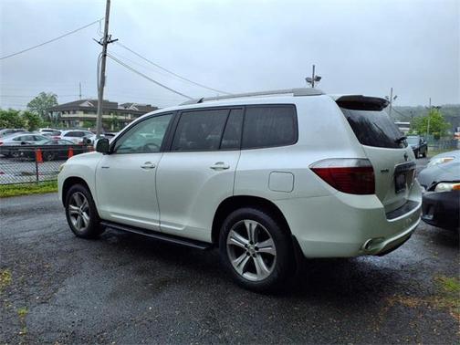 2008 Toyota Highlander Sport