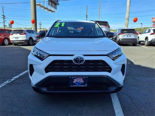 2021 Toyota RAV4 LE
