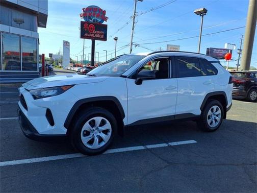 2021 Toyota RAV4 LE