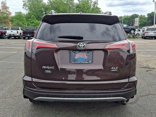 Black Currant 2018 Toyota RAV4 XLE