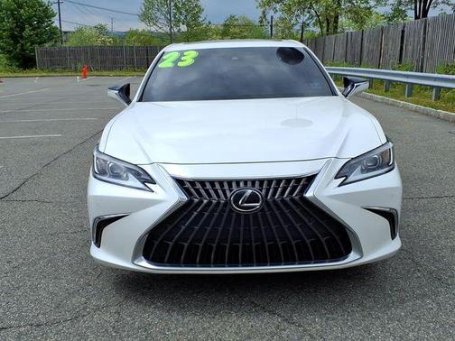White Pearl 2023 Lexus ES 350 Base