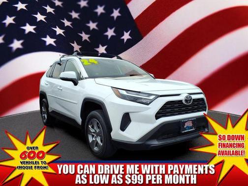 Ice Cap 2024 Toyota RAV4 XLE