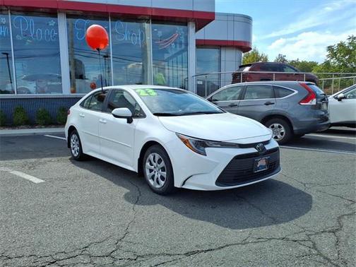 2023 Toyota Corolla LE