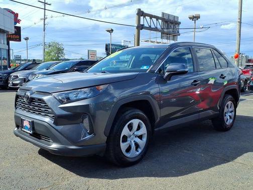 Magnetic Gray Metallic 2020 Toyota RAV4 LE