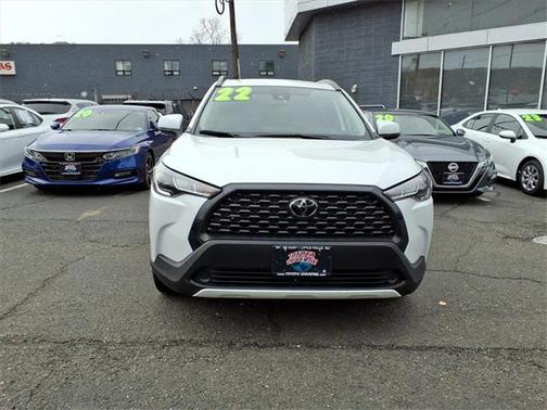 2022 Toyota Corolla Cross LE