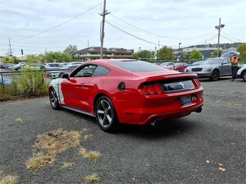 2016 Ford Mustang V6