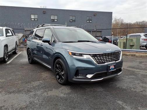 2024 Kia Carnival SX