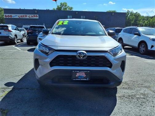 2022 Toyota RAV4 LE