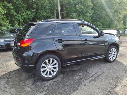 2011 Mitsubishi Outlander Sport SE