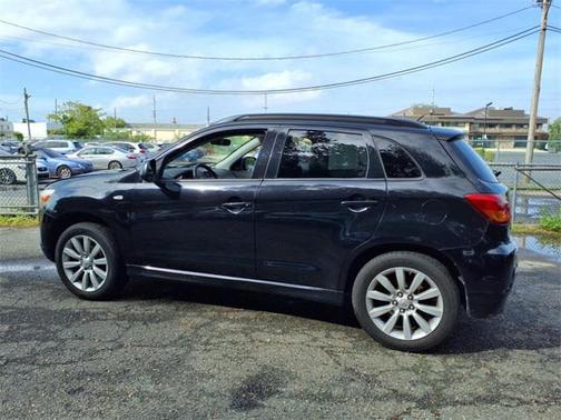 2011 Mitsubishi Outlander Sport SE
