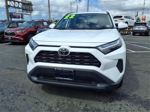 2022 Toyota RAV4 XLE