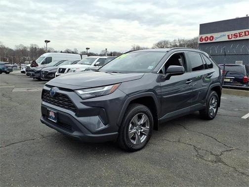 2024 Toyota RAV4 Hybrid LE