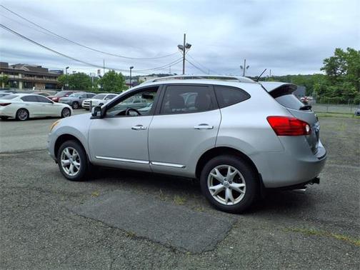 2011 Nissan Rogue SV