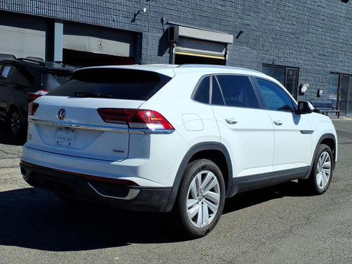 2023 Volkswagen Atlas Cross Sport 3.6L V6 SE w/Technology